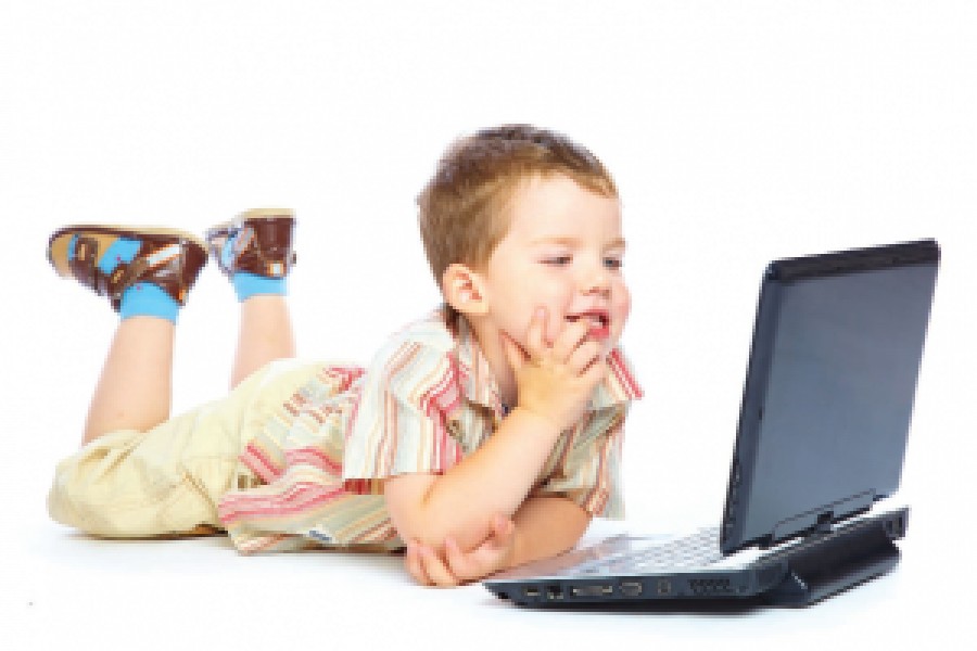 Enseña a tus hijos el correcto manejo de navegar por Internet